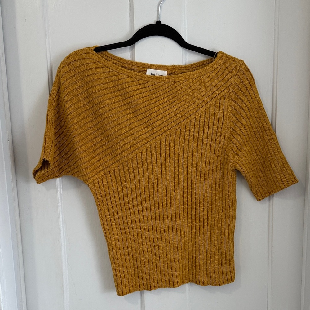 Ribbed Knit Sweater Top
